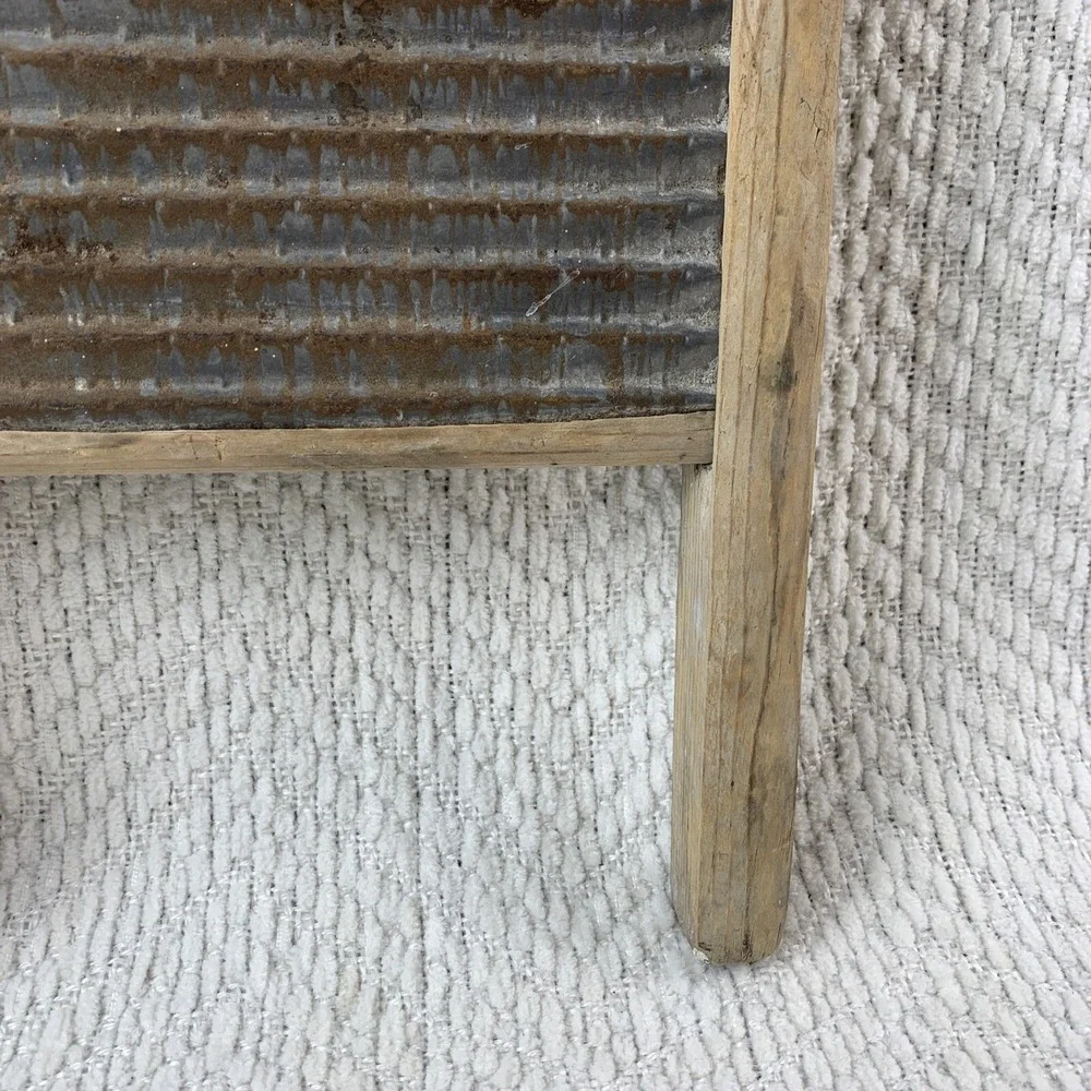 Vintage Washboard Wooden Laundry Farmhouse Wall Hanger Decor Possibly Antique?‎